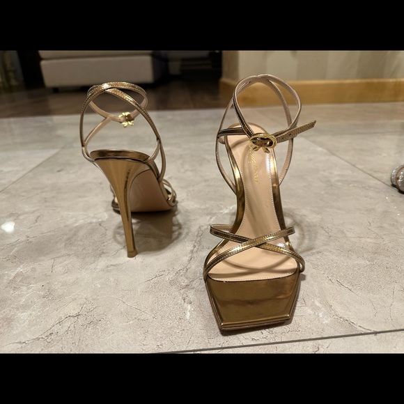 Gianvinito Rossi - Gold Georgina 105 Heeled Sandals - Picture 7 of 16